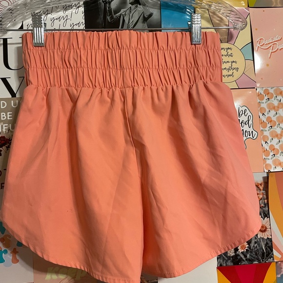 High Rise Coral Shorts - Picture 2 of 2